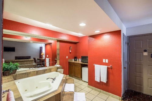 Studio 6-Tulsa, OK image 16