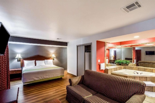 Studio 6-Tulsa, OK image 20